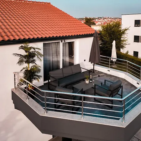 Luxury Las Palmas Apartment Zadar